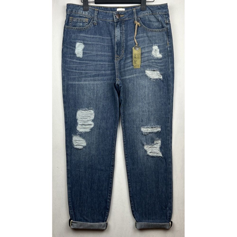 Sneak Peak Womens Medium Blue Relaxed‎ Straight Leg Cuffed Distressed Jeans NWT